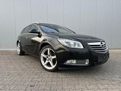 Schwarz Gebraucht 2012 Opel Insignia Innovation Kombi | 5.990 € (Fairer Preis)