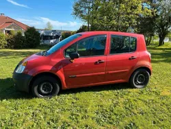 Rot Gebraucht 2006 Renault Modus Authentique Van / Kleinbus | 950 € (Superpreis)