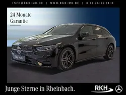 Schwarz Gebraucht 2024 Mercedes CLA200 Shooting Brake AMG line Kombi | 34.950 € (Teuer)