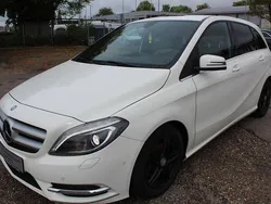 Calcitweiss unilack Gebraucht 2014 Mercedes B180 Sport Van / Kleinbus | 9.195 € (Superpreis)