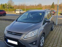 Grau Gebraucht 2015 Ford Grand C-Max Trend Van / Kleinbus | 5.600 € (Etwas zu teuer)