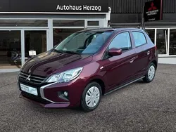 Rot Neu 2025 Mitsubishi Space Star Select Limousine | 13.840 €