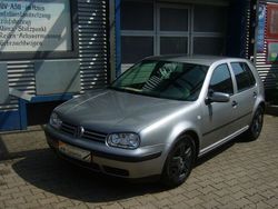 Grau Gebraucht 2001 VW Golf IV Limousine | 4.500 €