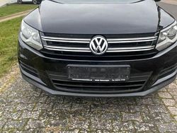 Schwarz Gebraucht 2014 VW Tiguan Trendline SUV | 7.800 € (Superpreis)