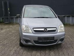 Silber Gebraucht 2010 Opel Meriva Selection Van / Kleinbus | 3.450 € (Fairer Preis)