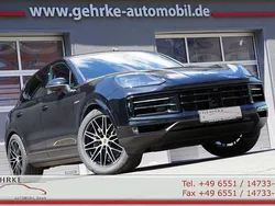 Chromitschwarz Gebraucht 2025 Porsche Cayenne SUV | 108.850 € (Guter Preis)