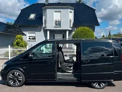 Schwarz Gebraucht 2012 Mercedes Viano Edition Van / Kleinbus | 29.999 €