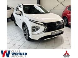 Weiss Gebraucht 2022 Mitsubishi Outlander P-HEV | 26.900 € (Fairer Preis)
