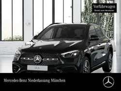 Schwarz Gebraucht 2024 Mercedes GLA200 AMG SUV | 41.890 € (Fairer Preis)