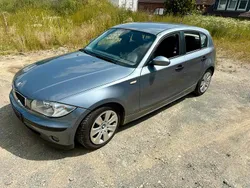 Grau Gebraucht 2004 BMW 118 Kleinwagen | 2.300 € (Guter Preis)
