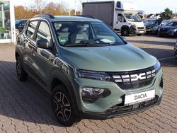 Grün Gebraucht 2023 Dacia Spring Essentiel Kleinwagen | 11.990 € (Fairer Preis)