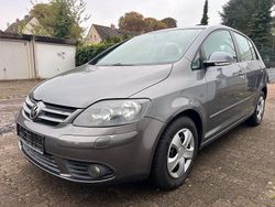 Grau Gebraucht 2006 VW Golf Plus Cross Van / Kleinbus | 3.850 € (Superpreis)