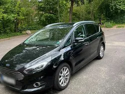 Schwarz Gebraucht 2016 Ford S-MAX S Van / Kleinbus | 15.700 € (Fairer Preis)