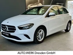 Weiß Gebraucht 2019 Mercedes B200 Progressive Van / Kleinbus | 24.990 € (Fairer Preis)