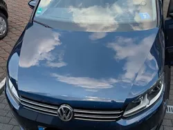 Blau Gebraucht 2015 VW Touran Cup Van / Kleinbus | 13.900 € (Guter Preis)