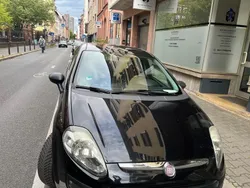 Schwarz Gebraucht 2010 Fiat Grande Punto Kleinwagen | 2.800 € (Fairer Preis)