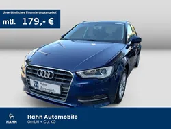 Blau Gebraucht 2015 Audi A3 Sportback Attraction Limousine | 13.370 € (Etwas zu teuer)