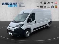 Weiss Gebraucht 2024 Citroën Jumper Van / Kleinbus | 35.490 € (Etwas zu teuer)