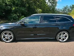 Schwarz Gebraucht 2015 Ford Mondeo ST-Line Kombi | 12.200 € (Etwas zu teuer)
