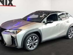 Silber Gebraucht 2024 Lexus UX 300h Sport Design Packet SUV | 39.900 € (Superpreis)