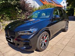 Schwarz Gebraucht 2022 BMW X5 M Sport SUV | 66.900 € (Etwas zu teuer)