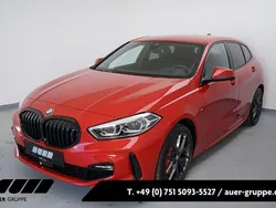 Rot Gebraucht 2024 BMW 118 Performance Kleinwagen | 39.980 €