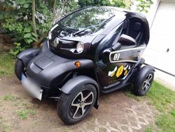 Schwarz Gebraucht 2016 Renault Twizy Kleinwagen | 5.500 € (Fairer Preis)