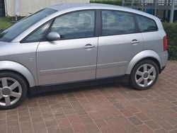 Silber Gebraucht 2000 Audi A2 Kleinwagen | 2.400 € (Fairer Preis)