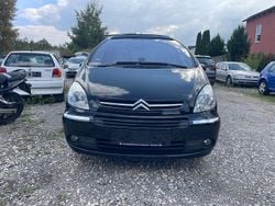 Schwarz Gebraucht 2006 Citroën Xsara Picasso Exclusive Van / Kleinbus | 2.290 € (Fairer Preis)
