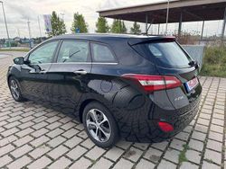 Schwarz Gebraucht 2016 Hyundai i30 Style Kombi | 7.999 € (Fairer Preis)