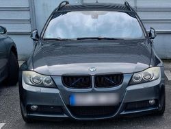 Grau Gebraucht 2008 BMW 330 M Performance Kombi | 3.998 €