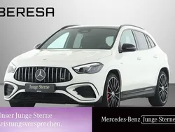 Weiß Gebraucht 2024 Mercedes GLA35 AMG AMG SUV | 59.890 € (Teuer)