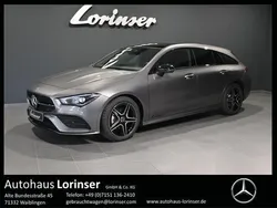 Grau Gebraucht 2023 Mercedes CLA200 Shooting Brake AMG Kombi | 47.900 €