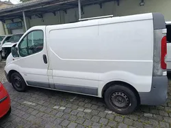 Weiß Gebraucht 2010 Opel Vivaro Van | 4.500 €