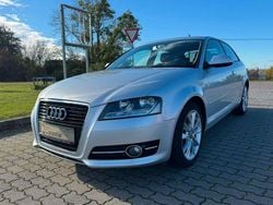 Silber Gebraucht 2011 Audi A3 Ambition Limousine | 5.999 € (Guter Preis)