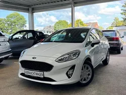 Weiß Gebraucht 2021 Ford Fiesta Cool & Connect Kleinwagen | 12.990 € (Fairer Preis)