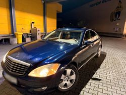 Blau Gebraucht 2006 Mercedes S320 Limousine | 9.850 €
