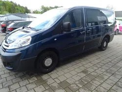 Blau Gebraucht 2015 Citroën Jumpy Van / Kleinbus | 7.490 € (Teuer)
