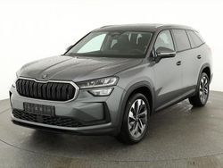 Stahlgrau Neu 2025 Skoda Kodiaq Selection SUV | 47.495 € (Superpreis)