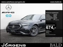 Grau graphitgrau metallic Gebraucht 2024 Mercedes E450 AMG Kombi | 71.490 € (Guter Preis)