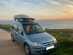 Blau Gebraucht 2004 Opel Combo Van / Kleinbus | 5.400 €