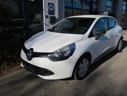 Weiß Gebraucht 2015 Renault Clio IV Expression Kleinwagen | 5.700 € (Fairer Preis)