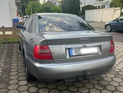 Grau Gebraucht 1998 Audi A4 Limousine | 1.199 € (Guter Preis)
