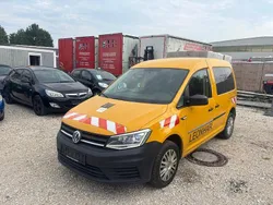 Gelb Gebraucht 2019 VW Caddy Trendline Van / Kleinbus | 9.900 € (Guter Preis)