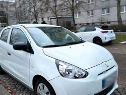 Weiß Gebraucht 2015 Mitsubishi Space Star Kleinwagen | 3.700 € (Superpreis)
