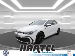 Pure white, solid Gebraucht 2023 VW Golf VIII GTI Limousine | 29.200 € (Guter Preis)