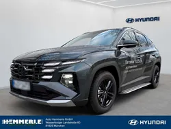 Cypress green / mic Gebraucht 2024 Hyundai Tucson Prime SUV | 39.990 € (Teuer)