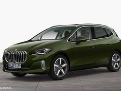 Sanremo green Gebraucht 2021 BMW 220 Active Tourer Sport Line Van / Kleinbus | 24.970 € (Guter Preis)