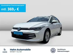 Pure white Gebraucht 2024 VW Golf VIII Life Kombi | 24.330 € (Guter Preis)