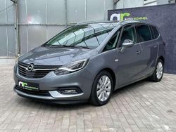 Licht grau m2 Gebraucht 2017 Opel Zafira Tourer Innovation Van / Kleinbus | 14.990 € (Teuer)